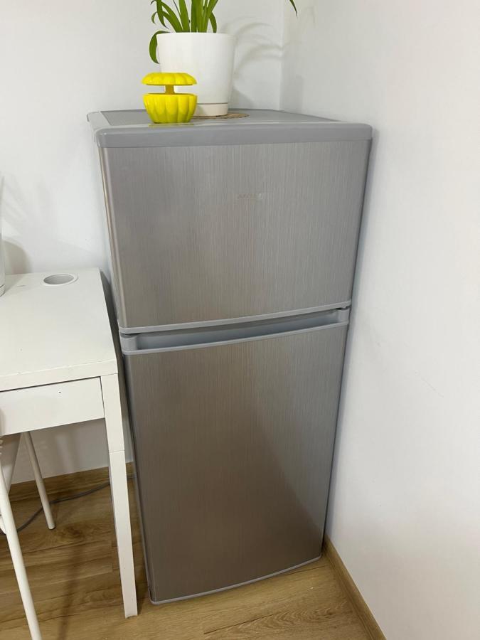 Green Apartment - Free Parking Катовице Экстерьер фото