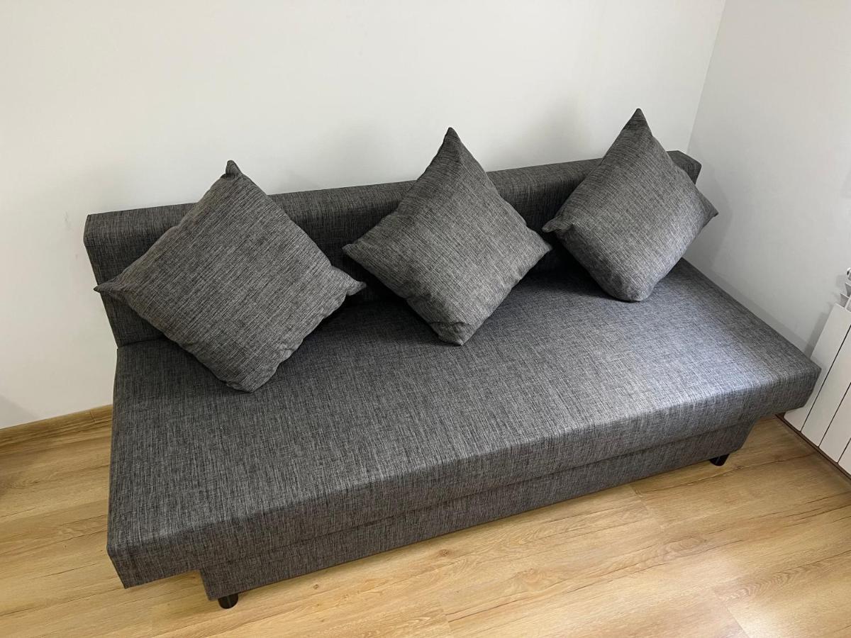 Green Apartment - Free Parking Катовице Экстерьер фото